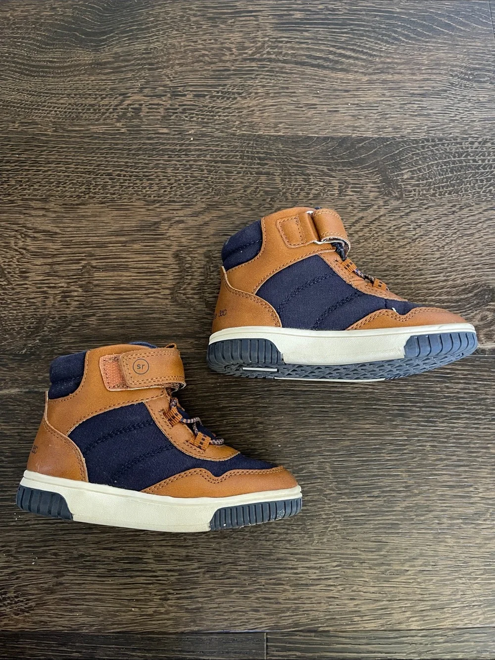 Stride Rite Kids Porter Boot, Navy and Tan Toddler Boy boots size 8